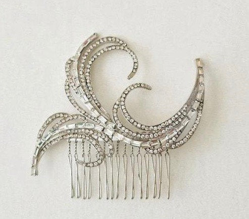 1920s Headpiece, Art Deco Hair Pin, Wedding Head Piece for Bride, Crystal Hair Comb Art Deco Hair Accessories, Large Swirl Cubic Zirconia